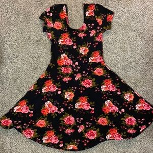 Women’s 90’s Skater Floral Dress
